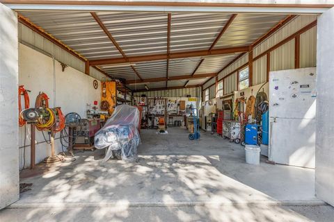 A home in Granbury