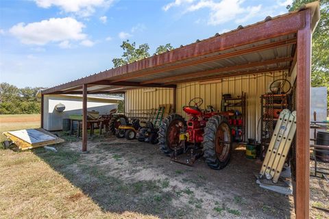 A home in Granbury