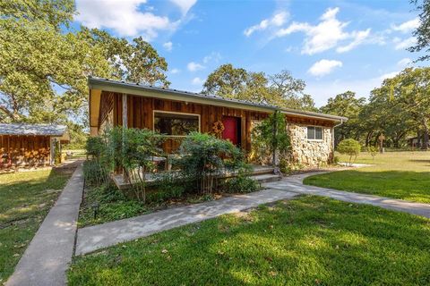 A home in Granbury