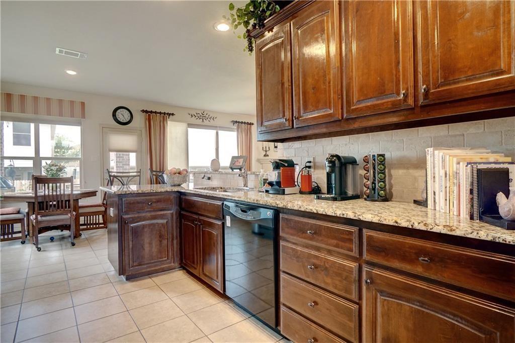 Rolling Meadows Fort Worth - Residential Lease