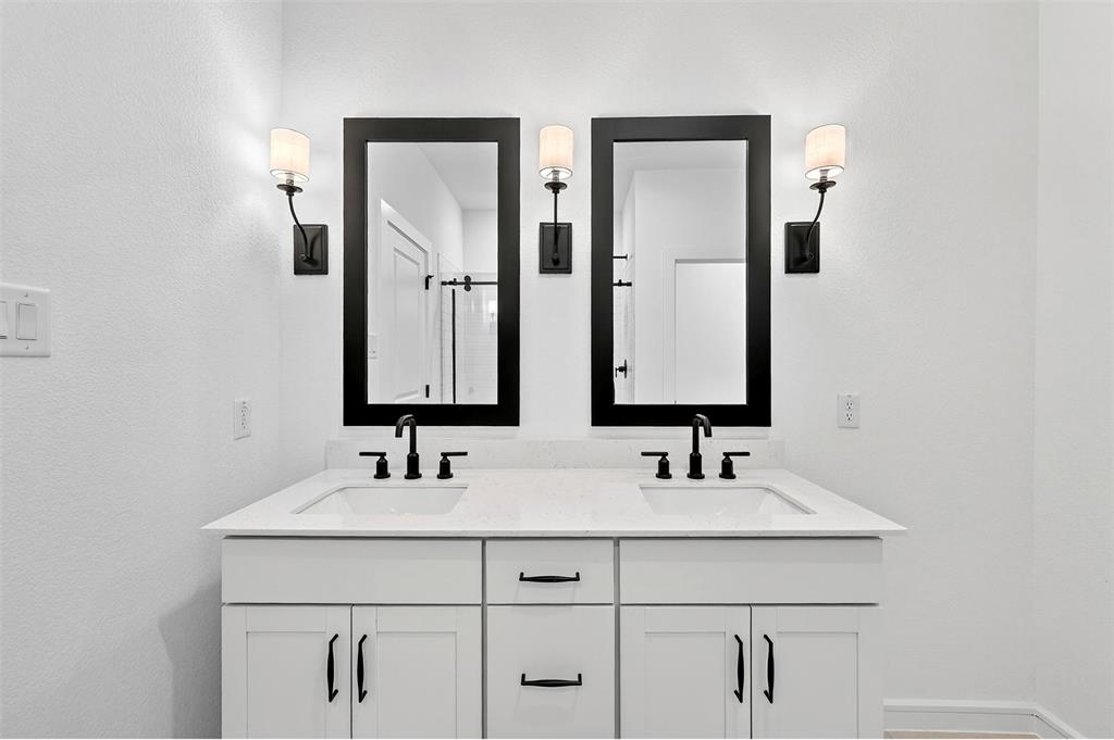 Caldwell Lakes - Residential