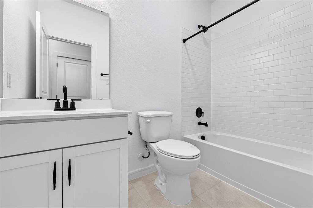 Caldwell Lakes - Residential