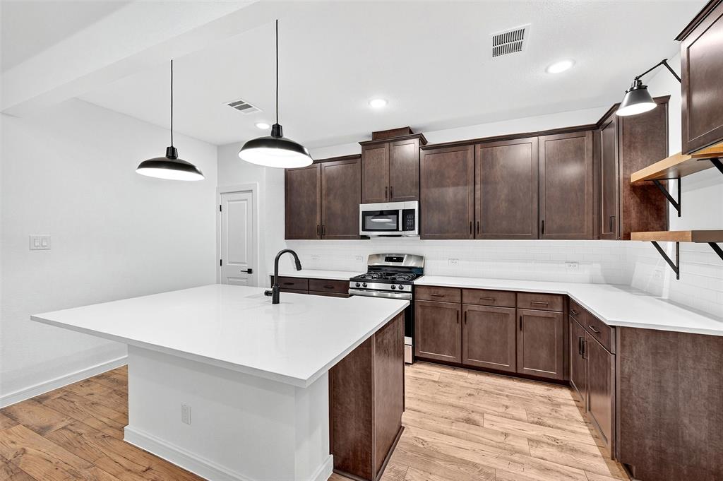 Caldwell Lakes - Residential