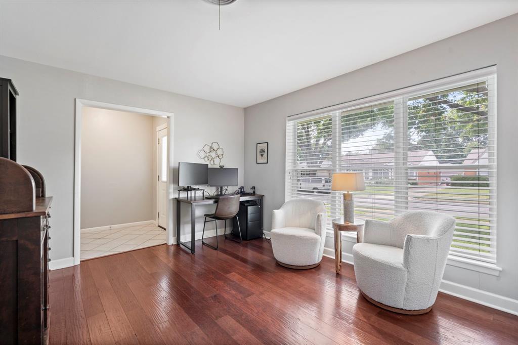 10631 Larchfield Lane