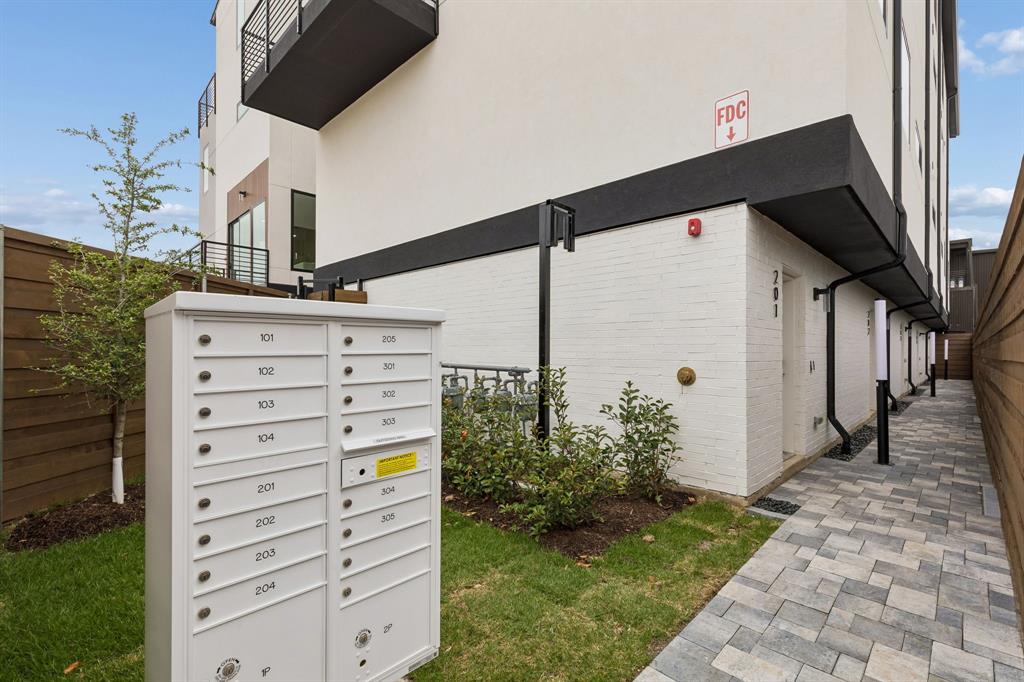 Hampton & Indust - Residential