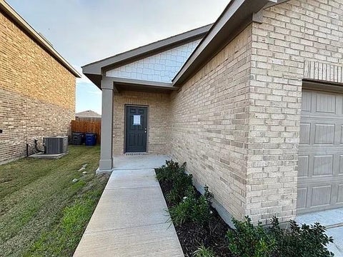 Photo of 5944 Sahara Drive, Forney, TX 75126 (MLS # 21405423)