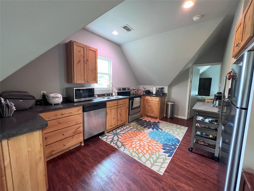 Wm Loving - Residential Lease