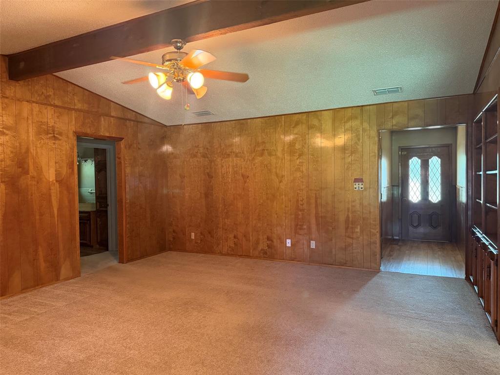 1016 Cliff Drive