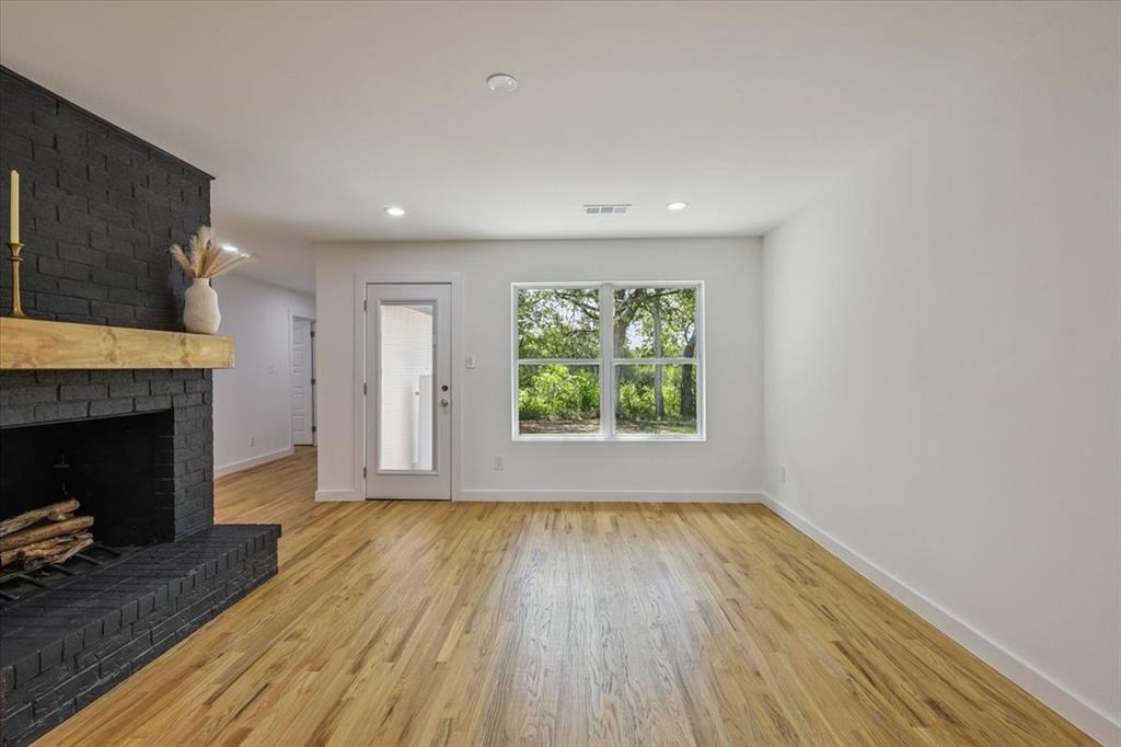 (BORSE) BONHAM RURAL SOUTHEAST - Residential