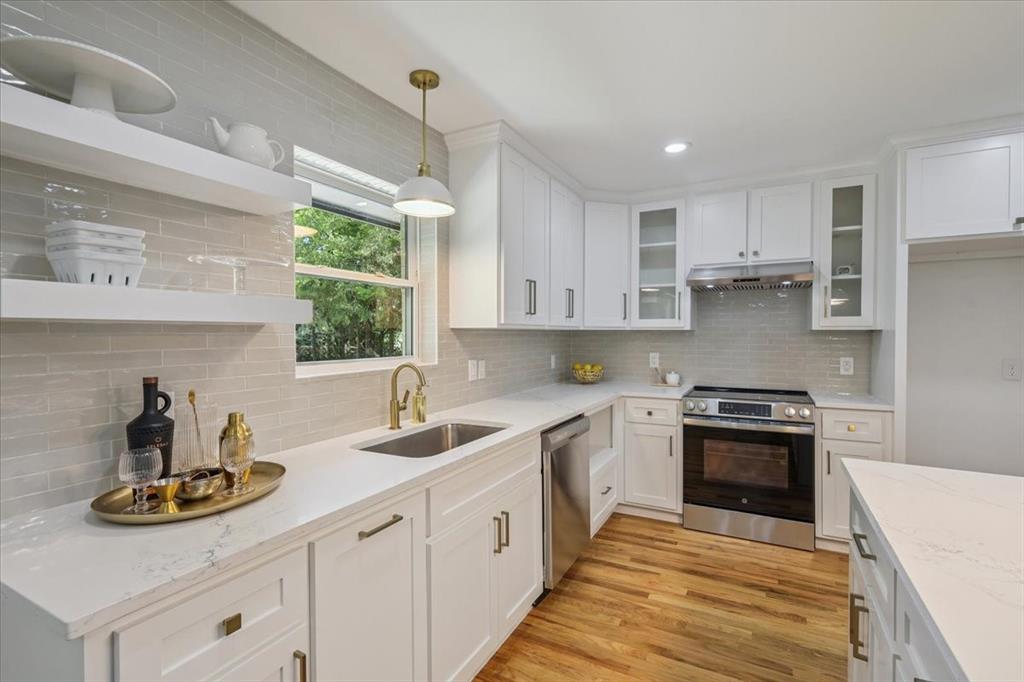 (BORSE) BONHAM RURAL SOUTHEAST - Residential