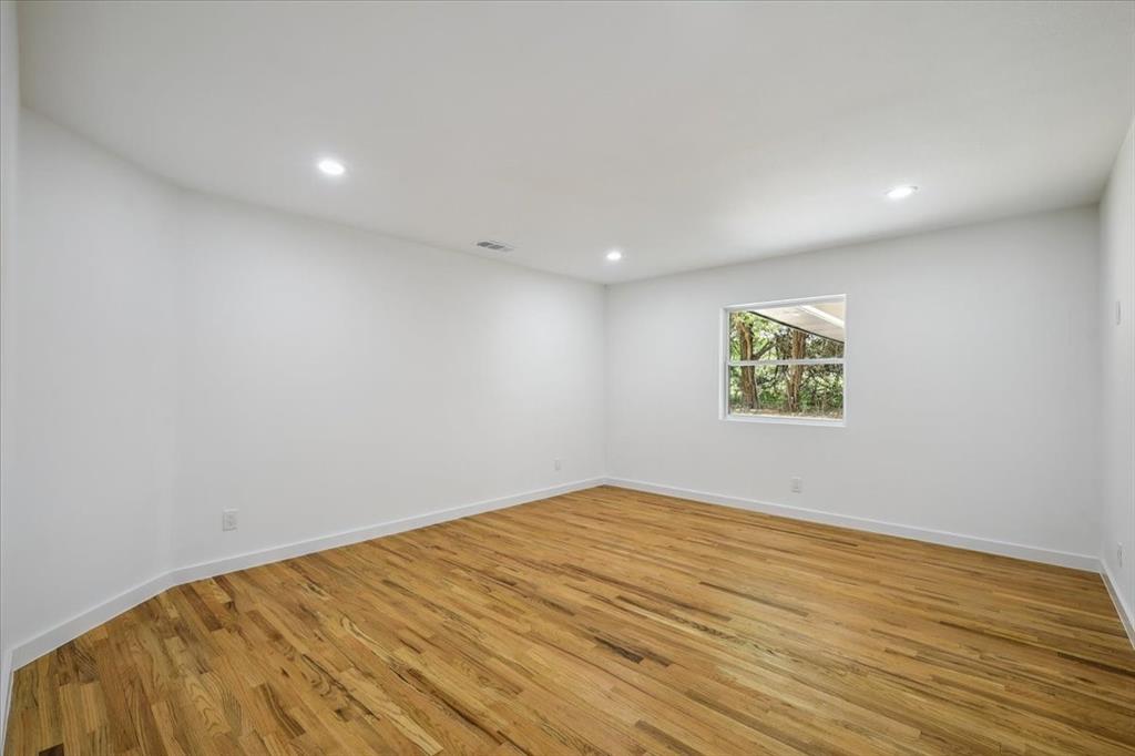 (BORSE) BONHAM RURAL SOUTHEAST - Residential