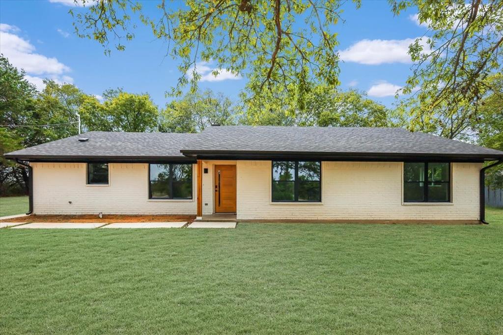 (BORSE) BONHAM RURAL SOUTHEAST - Residential