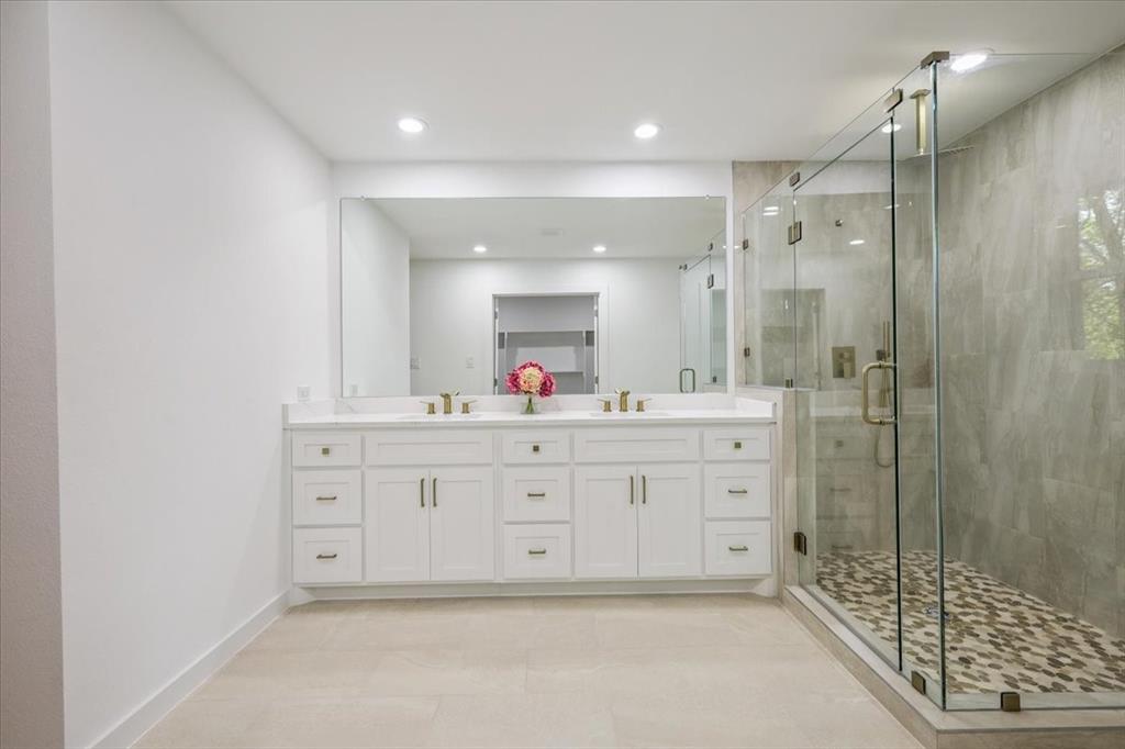 (BORSE) BONHAM RURAL SOUTHEAST - Residential