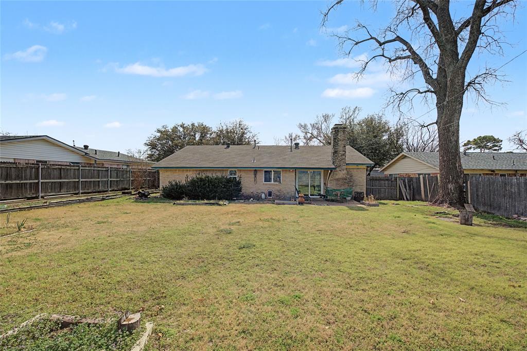 Bell Manor - Residential