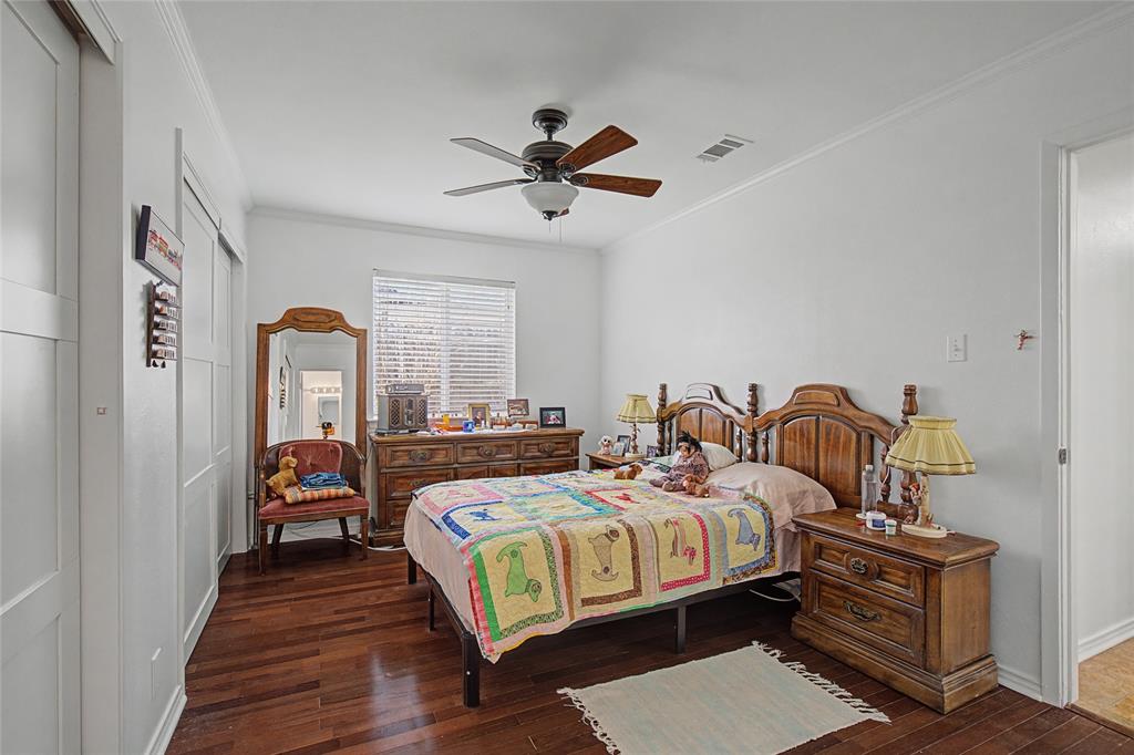 Bell Manor - Residential