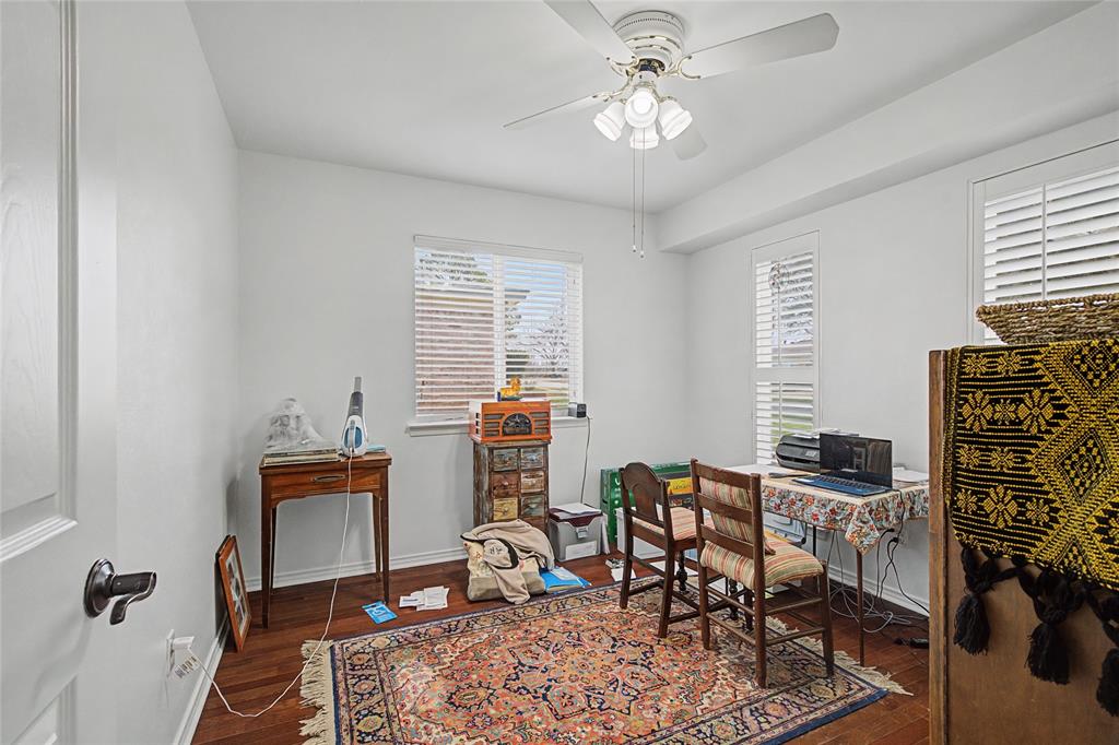 Bell Manor - Residential