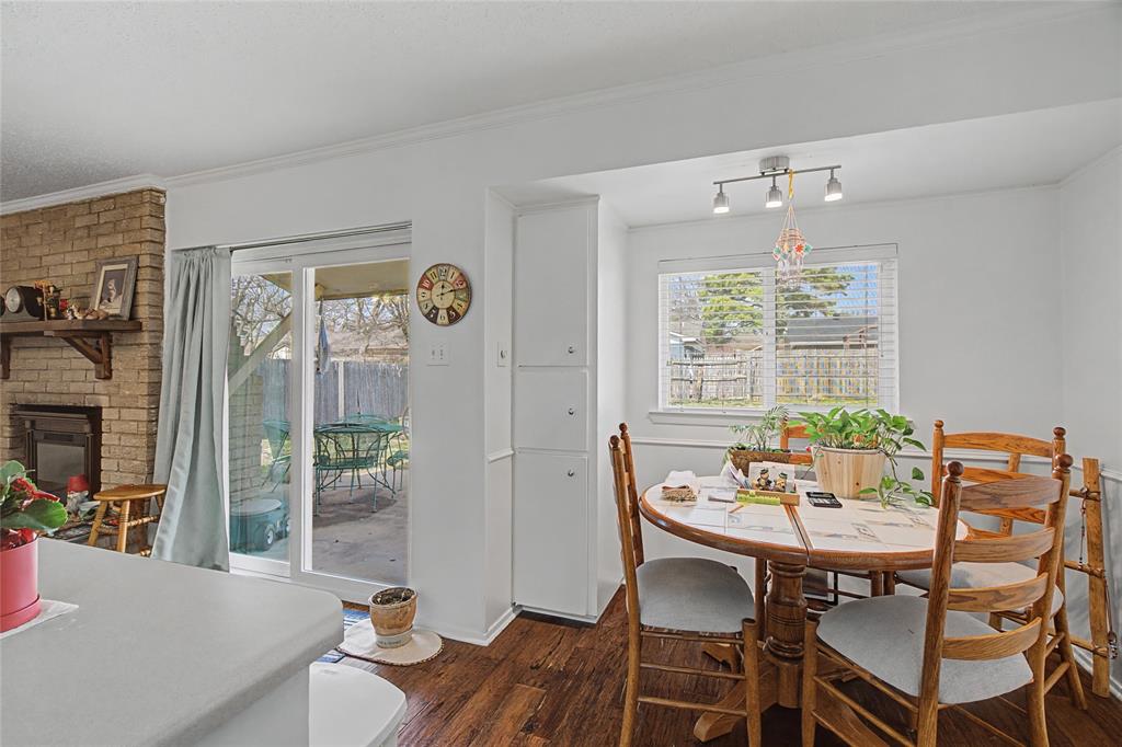 Bell Manor - Residential