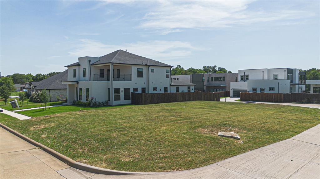 Creekside Village - Land