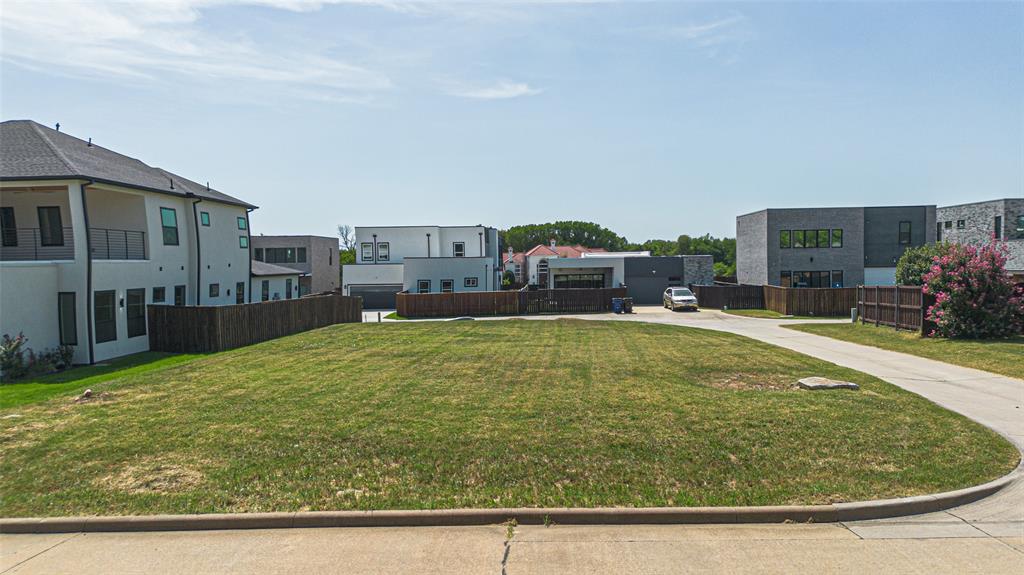 Creekside Village - Land