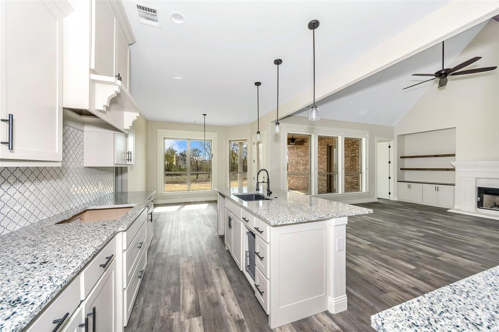 The Vistas On Veal - Residential