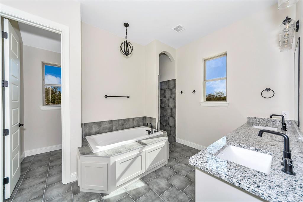 The Vistas On Veal - Residential