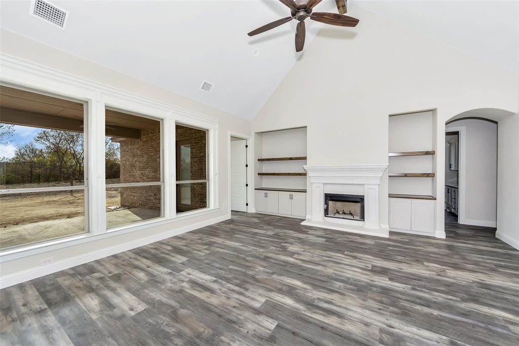 The Vistas On Veal - Residential