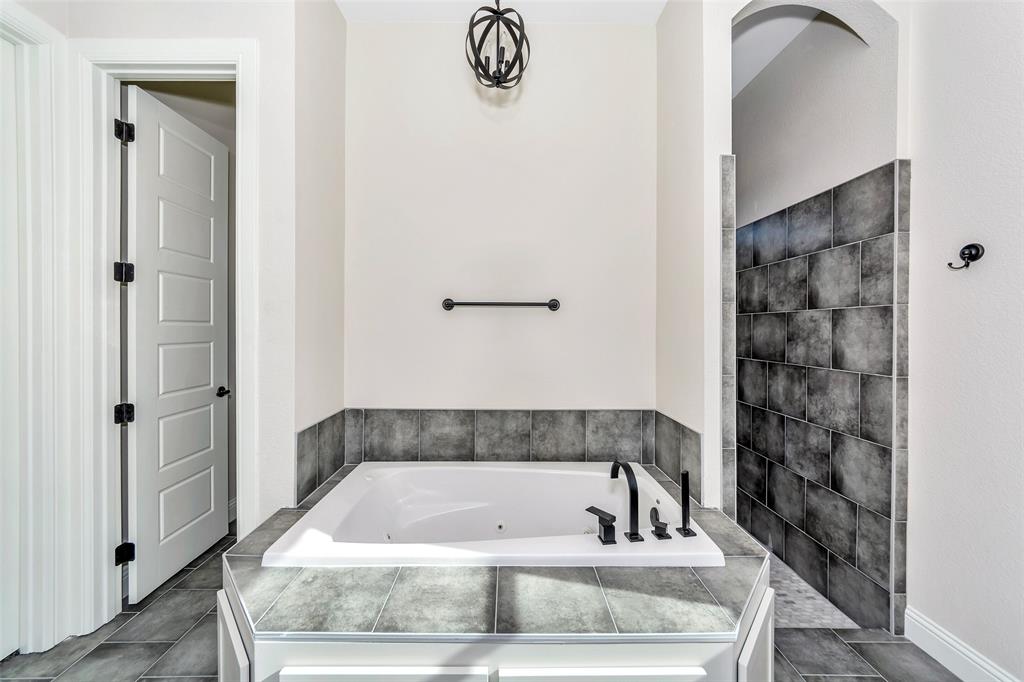 The Vistas On Veal - Residential