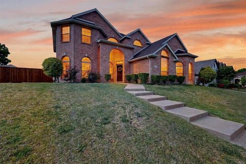 232 Wellington Drive DeSoto TX 75115