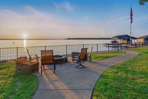 Tiny photo for 278 Shady Shores Drive, Mabank, TX 75156 (MLS # 21223464)