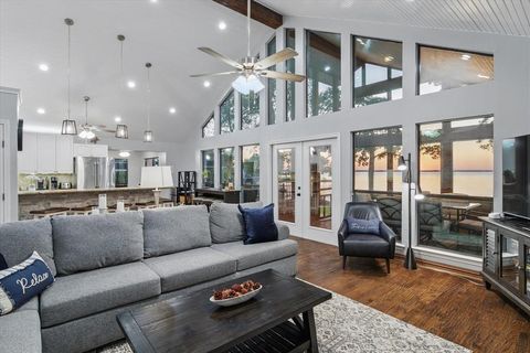 Tiny photo for 278 Shady Shores Drive, Mabank, TX 75156 (MLS # 21223464)