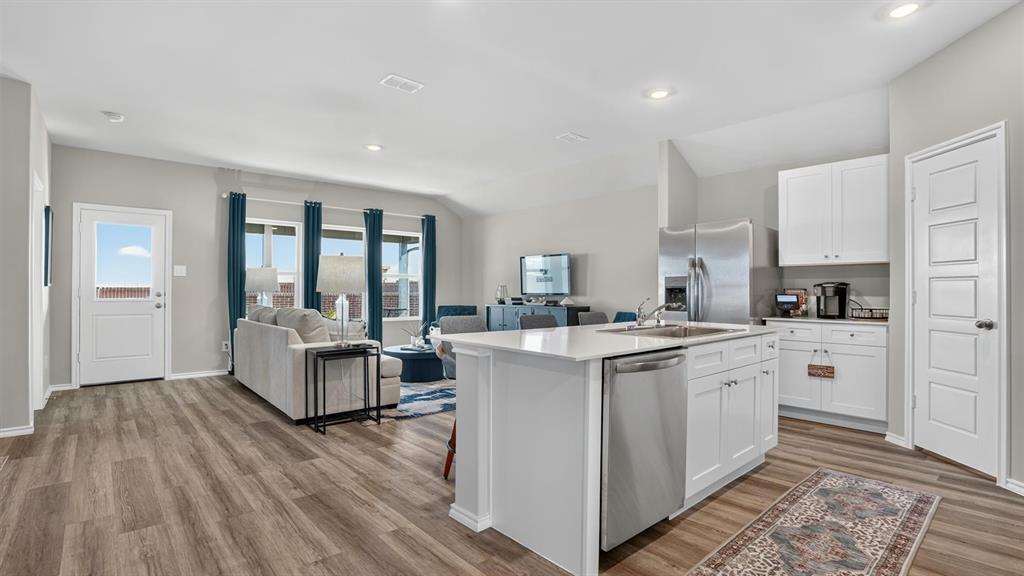 Photo of 233 MLM Parkway, Bridgeport, TX 76426 (MLS # 21416787)