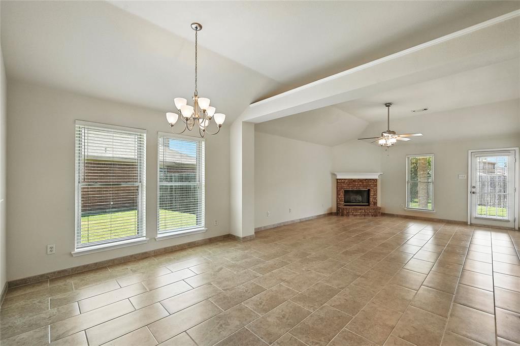 Fort Worth, Texas 76131, United States, 3 Bedrooms Bedrooms, ,2 BathroomsBathrooms,Residential,Active,197394