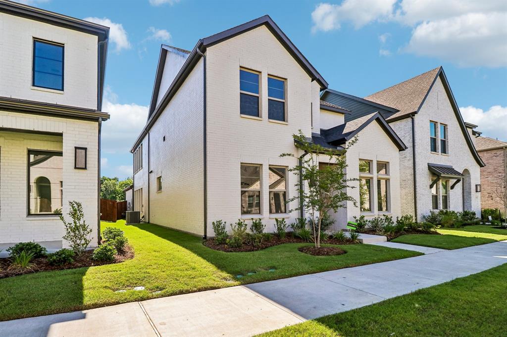 1125 Saltbrush Mews