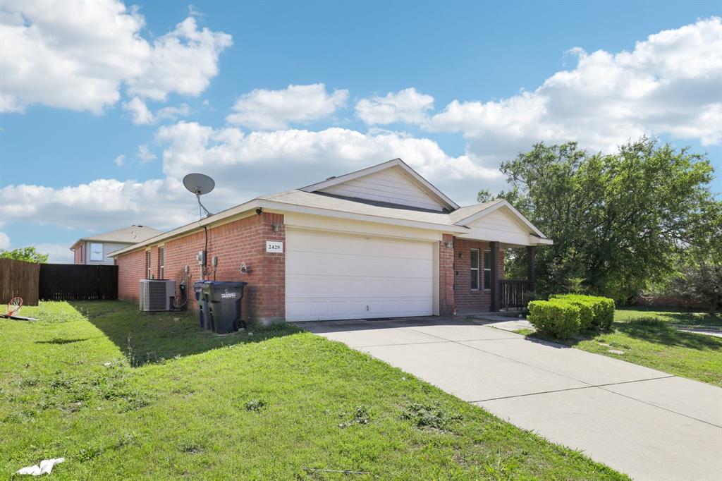 2429 Emerald Lane