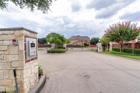 A home in Duncanville