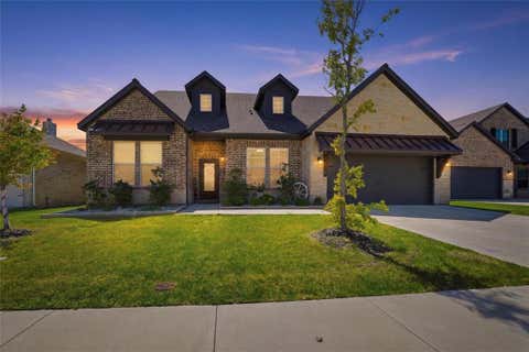Photo of 1516 Somerset Lane, Weatherford, TX 76087 (MLS # 21367292)