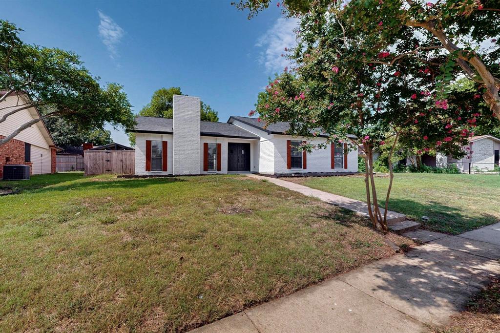 816 Cross Bend Road