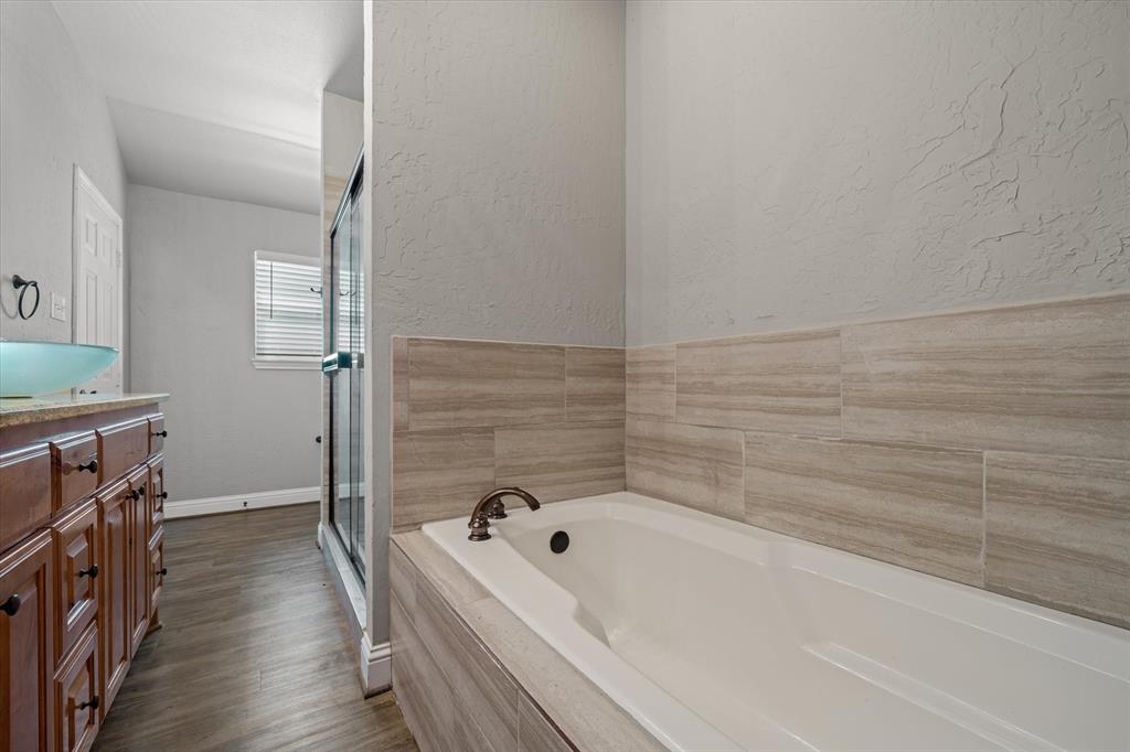 A J Horsley Surv Abs #337 - Residential