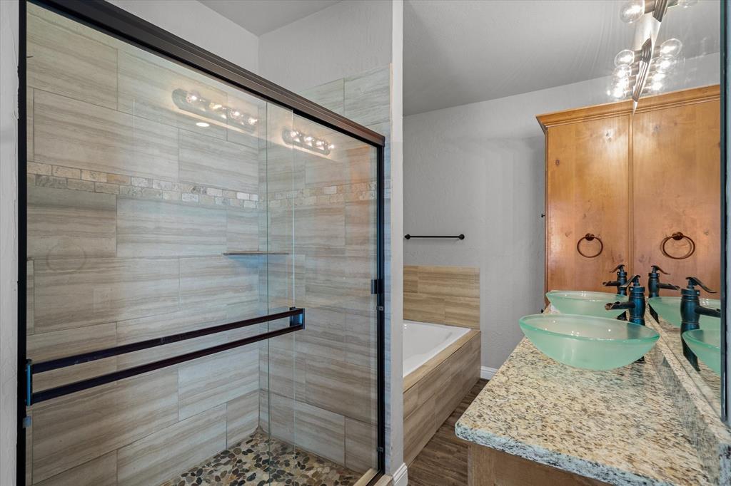 A J Horsley Surv Abs #337 - Residential