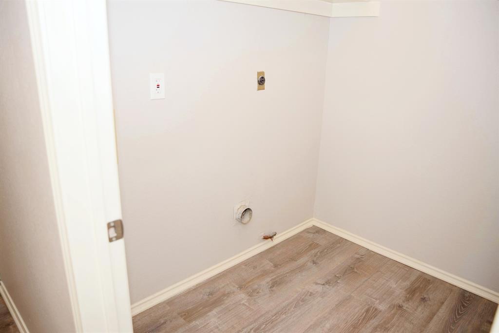 Creek Crossing Estates - Residential Lease