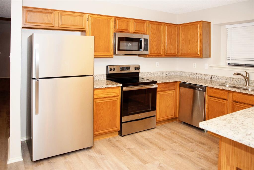 Creek Crossing Estates - Residential Lease