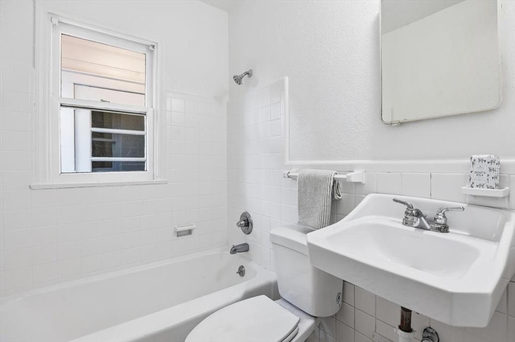 Ridglea North Add - Residential