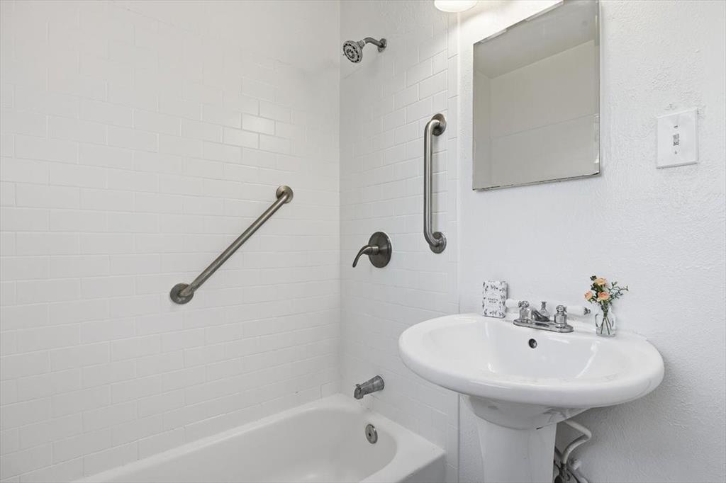 Ridglea North Add - Residential