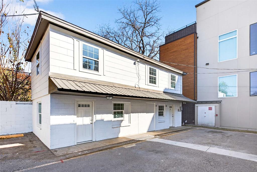 Dallas Land & Loan 02 - Residential Income