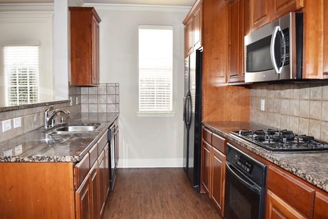 Villas Of Cottonwood Creek - Residential Lease