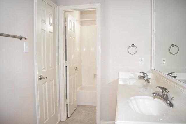 Villas Of Cottonwood Creek - Residential Lease