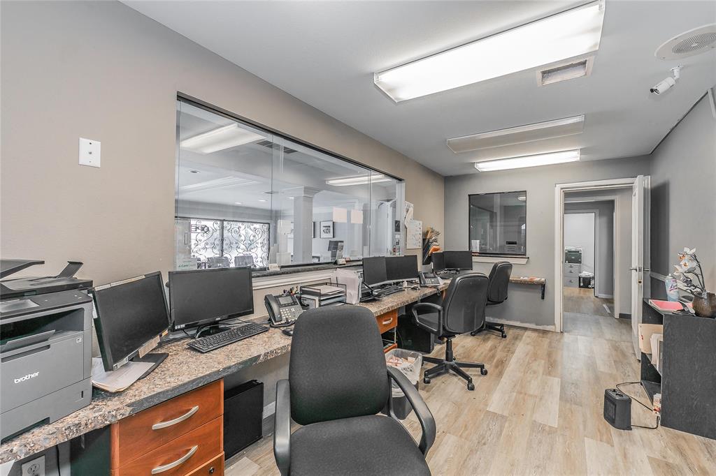 Coons & Triggs - Commercial Sale