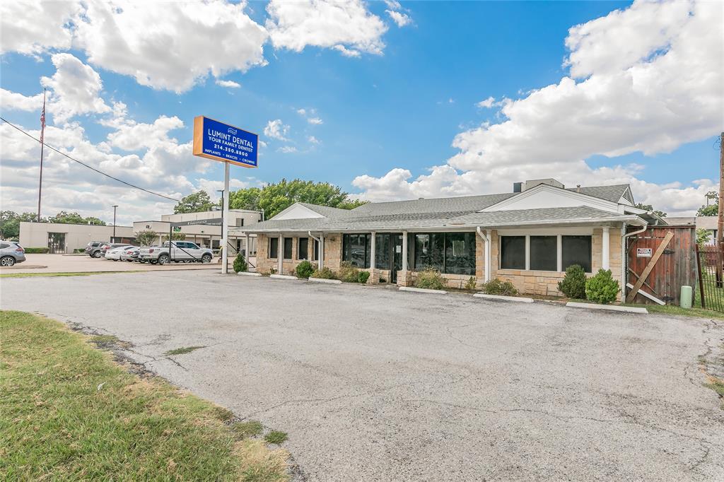 Coons & Triggs - Commercial Sale