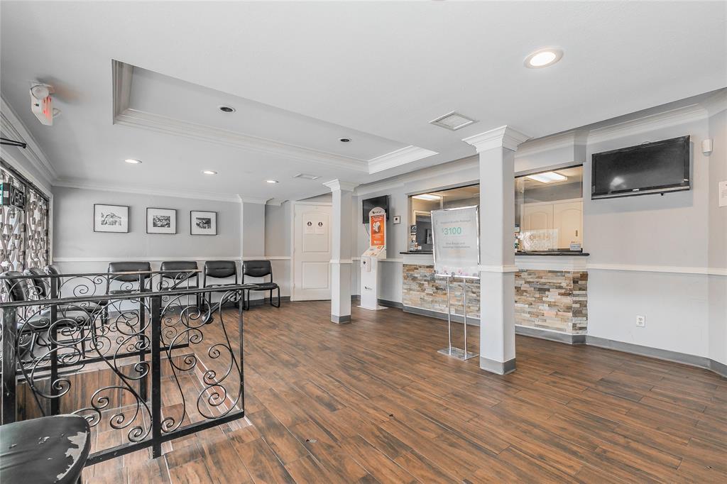 Coons & Triggs - Commercial Sale