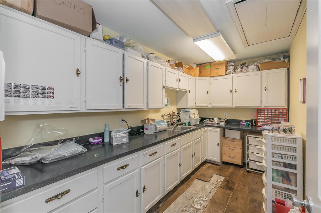 Coons & Triggs - Commercial Sale